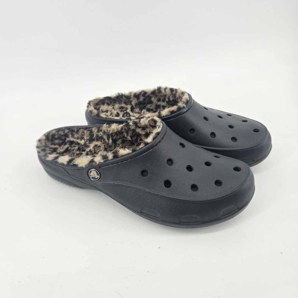Crocs Women 10 Freesail Leopard Print Fur Lined Black Clogs Mules Slip On Shoe